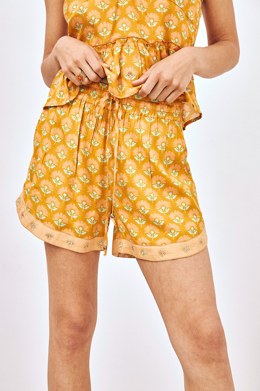 FLORAL PRINTED SHORTS 3