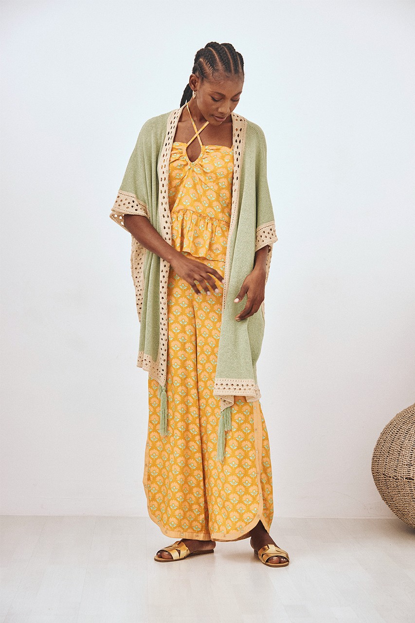 FLOWERS PRINTED PANTS