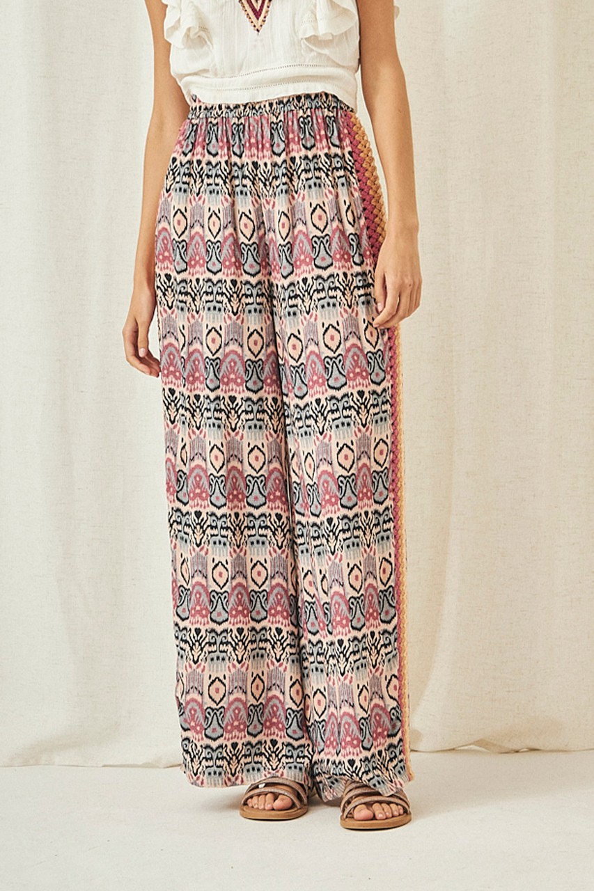 CROCHET PRINTED TROUSERS 1