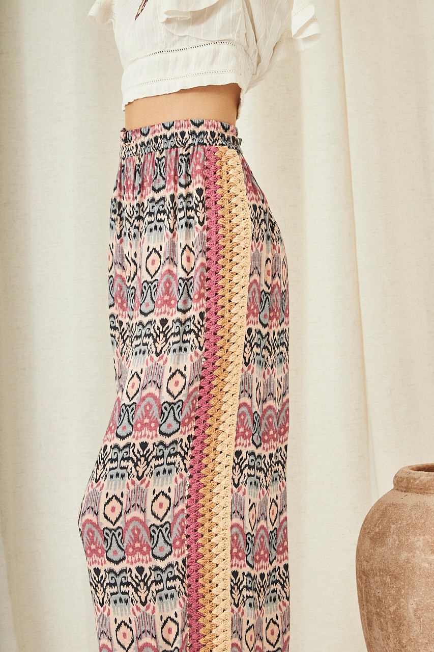 CROCHET PRINTED TROUSERS 3