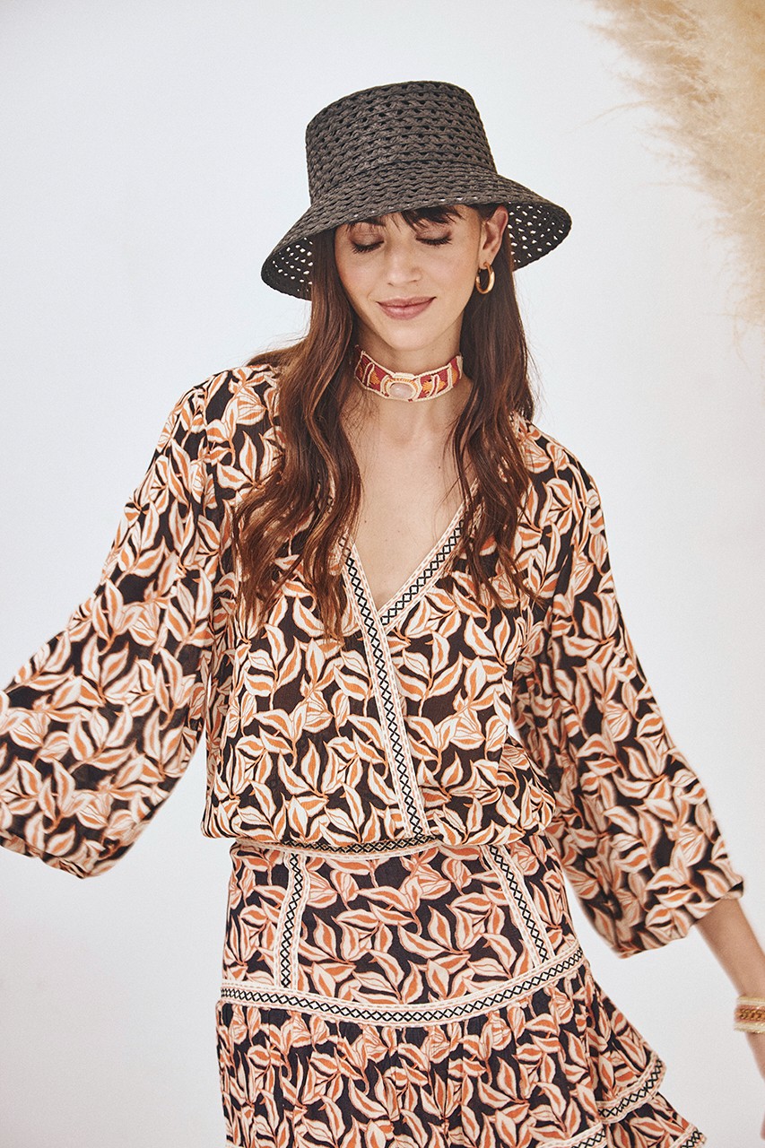 LEAVES ELASTIC BLOUSE