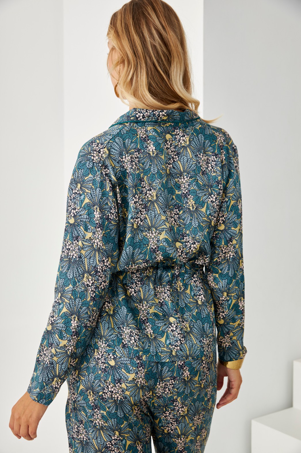 BOTANICAL PRINTED KIMONO