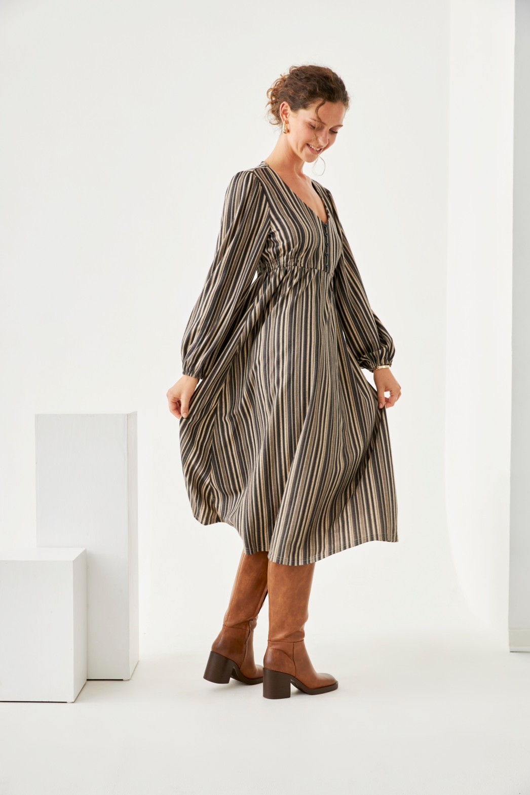 VESTIDO BOTONES RAYAS 2