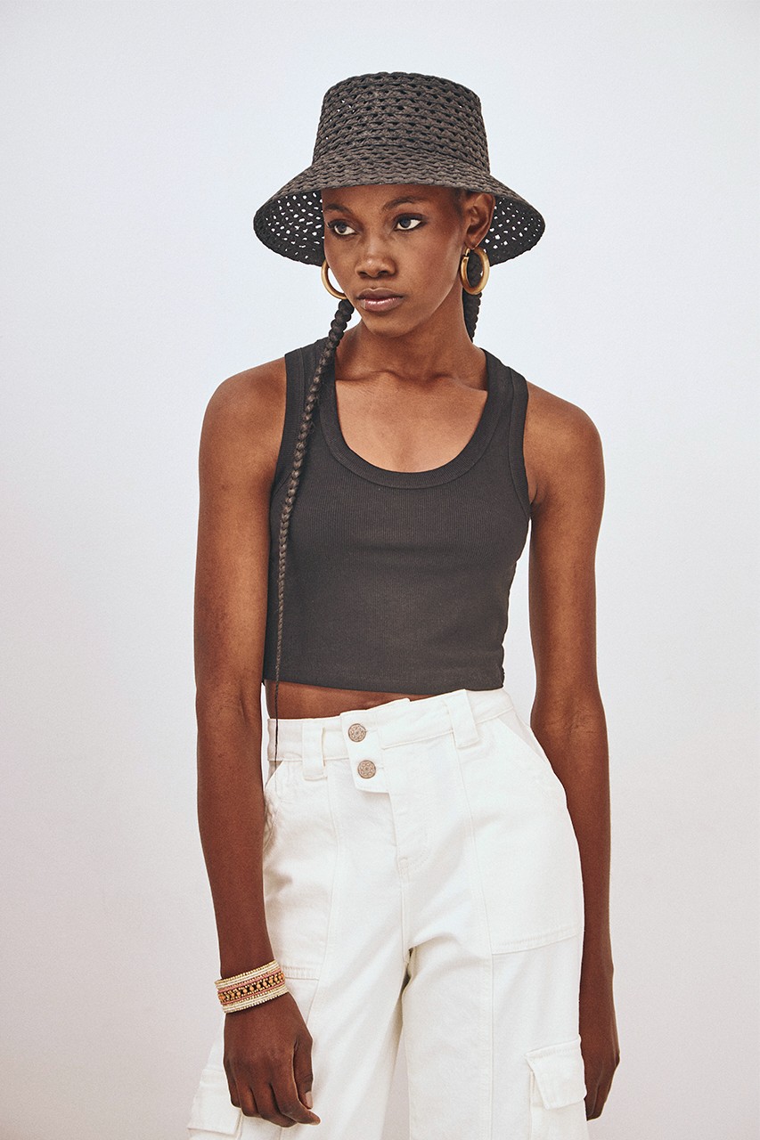 TOP BÁSICO NEGRO