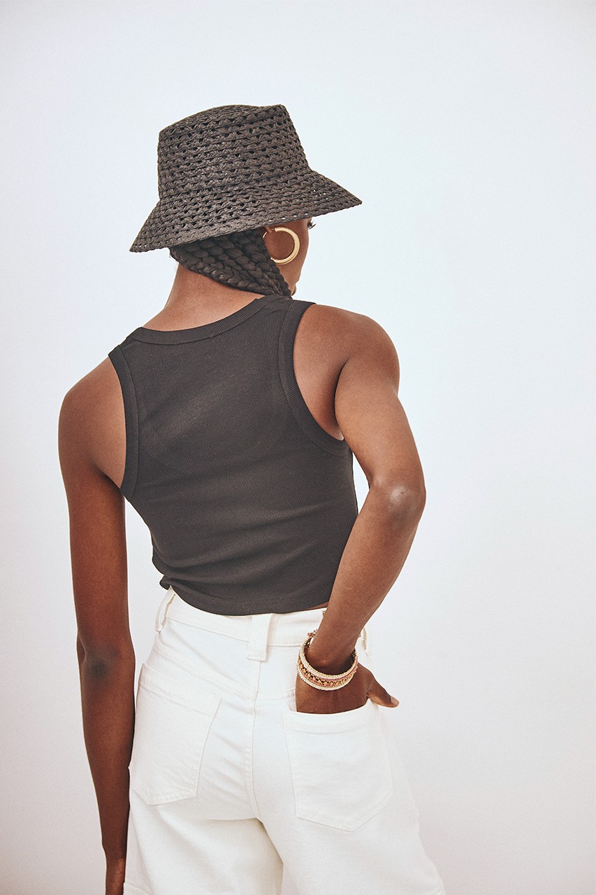 TOP BÁSICO NEGRO 1