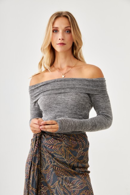 TOP OFF SHOULDER