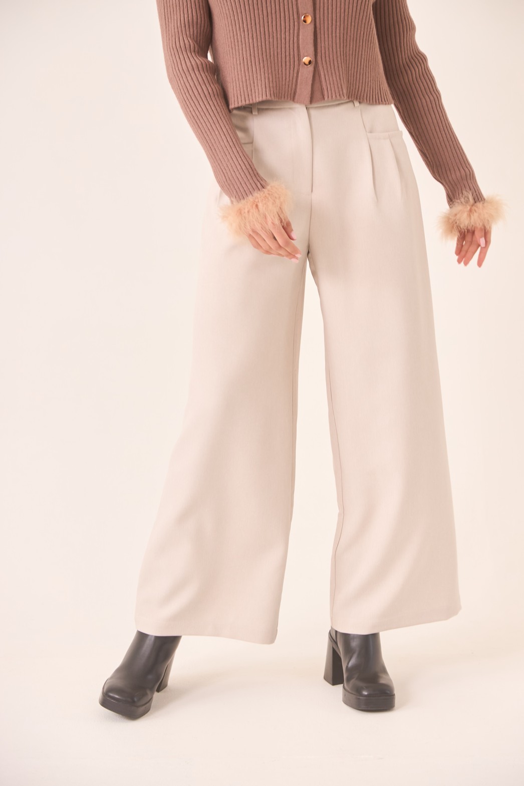 PANTALÓN LISO SASTRE 1