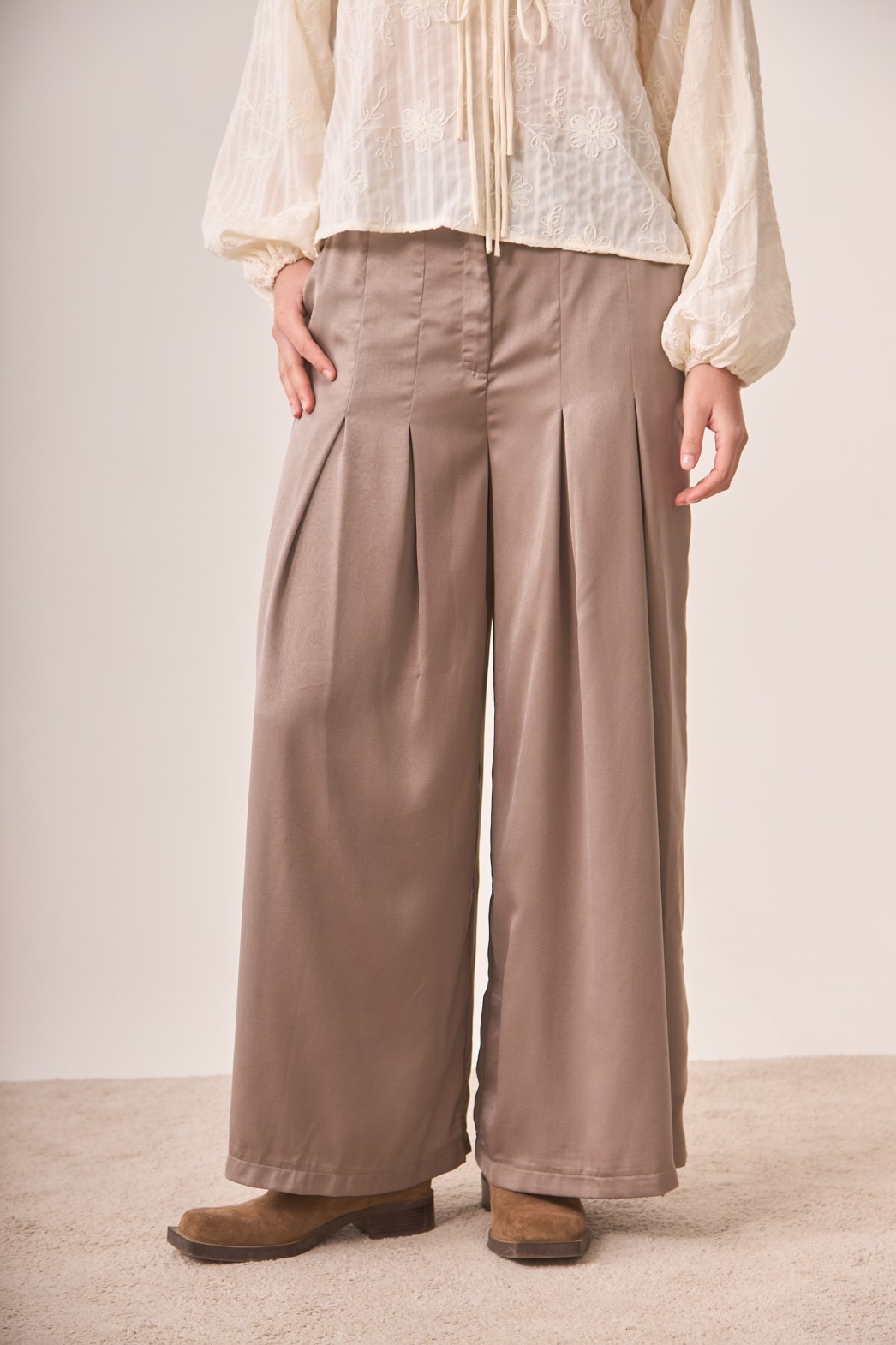 PANTALÓN PINZAS WIDE LEG 3