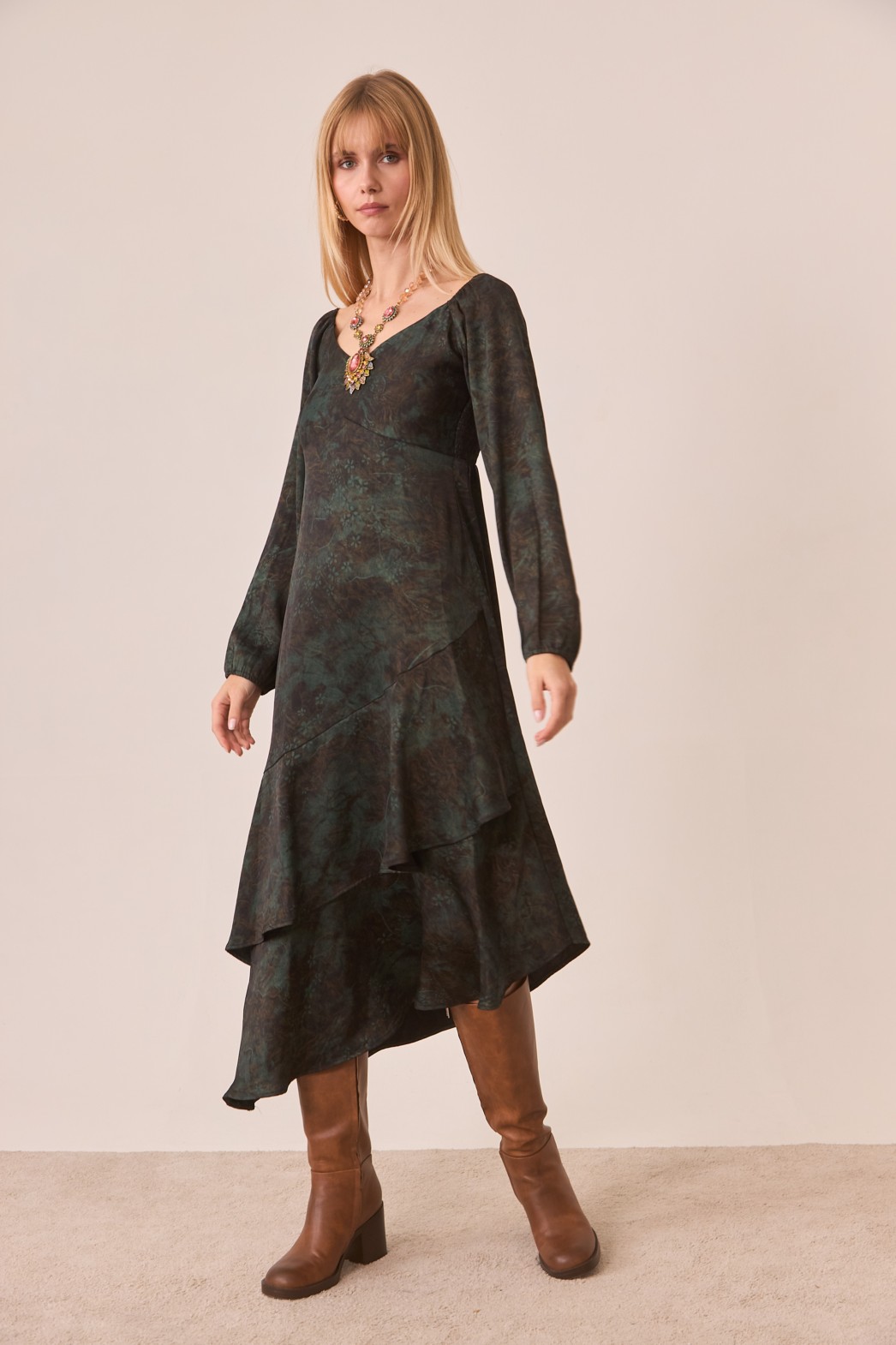 VESTIDO ASIMÉTRICO VOLANTES 1