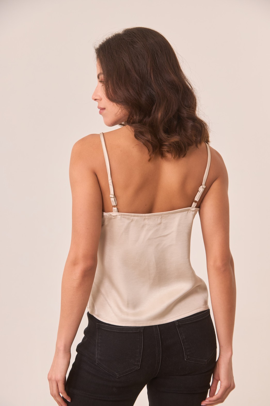 TOP LENCERO SATINADO IVORY 1