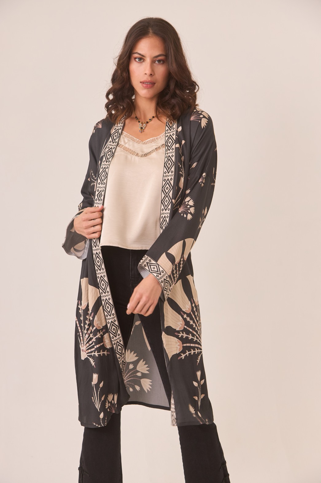TOP LENCERO SATINADO IVORY 3