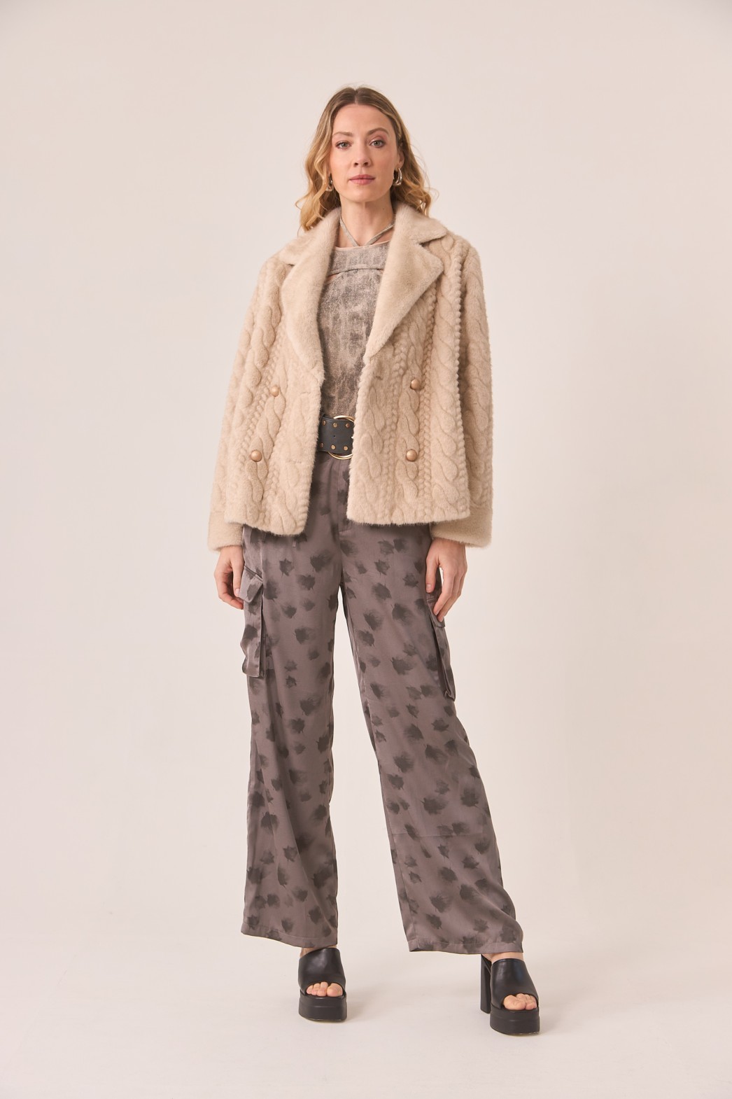 PRINTED MULTIPOCKET TROUSERS 5