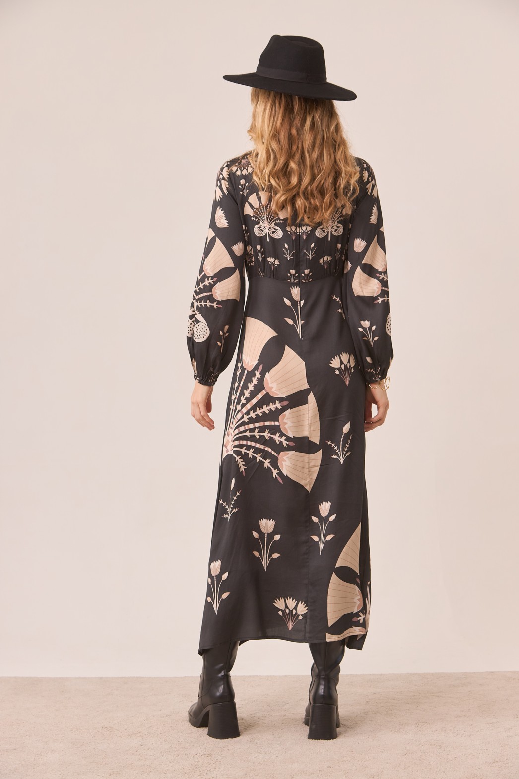 BIG FLORAL MOTIFS DRESS 2