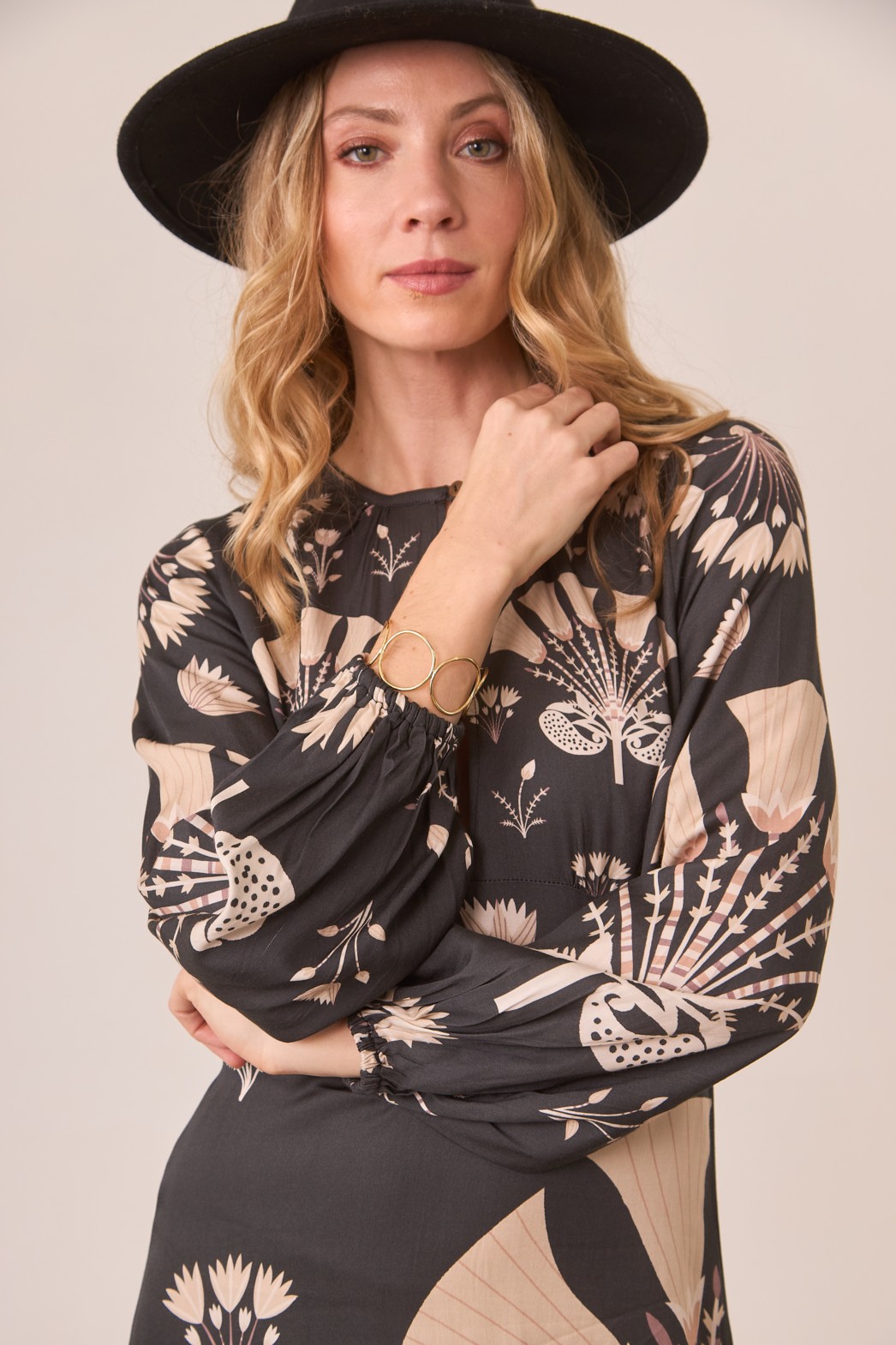 BIG FLORAL MOTIFS DRESS 1