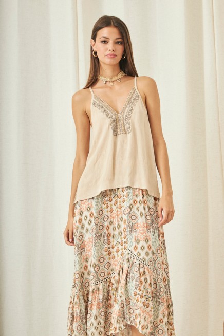 METALLIC EMBROIDERED TOP