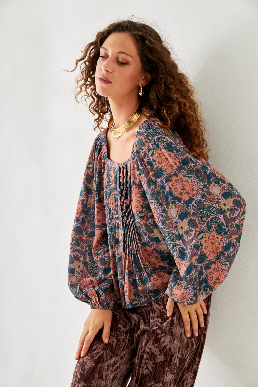 BLUSA PLISADA FLORES