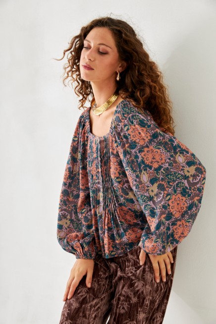 BLUSA PLISADA FLORES