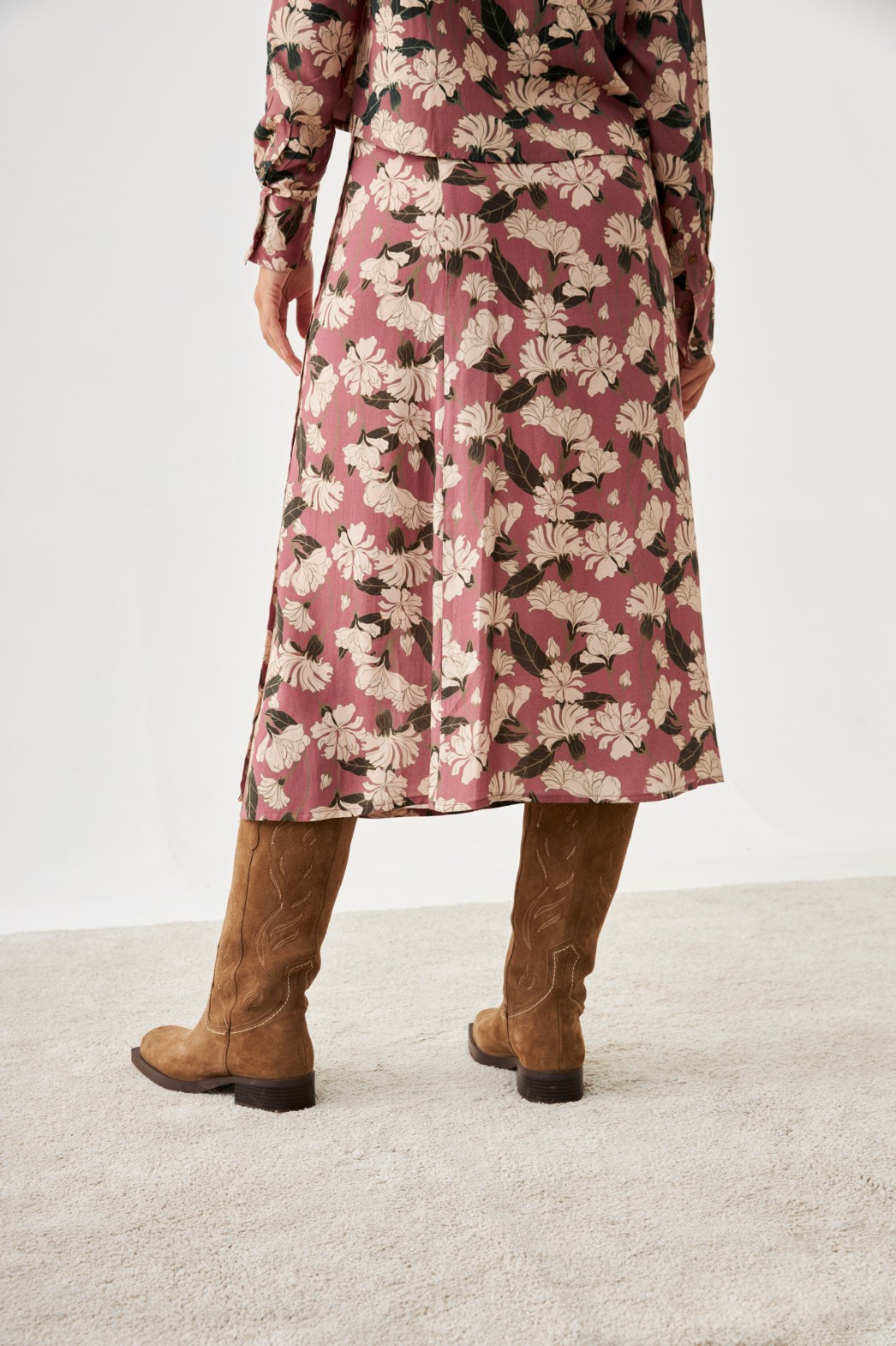 FLORAL MIDI SKIRT