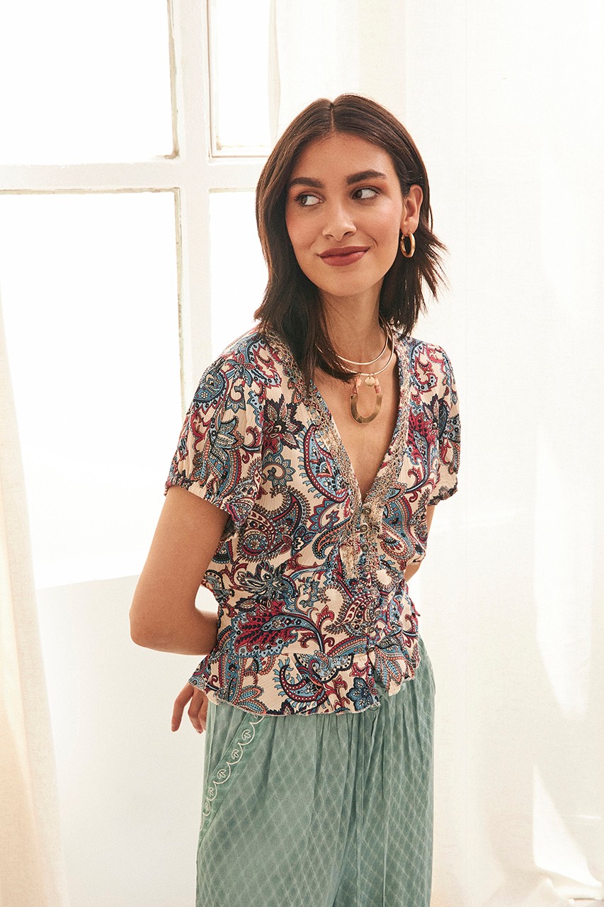 CROP TOP ESTAMPADO PAISLEY