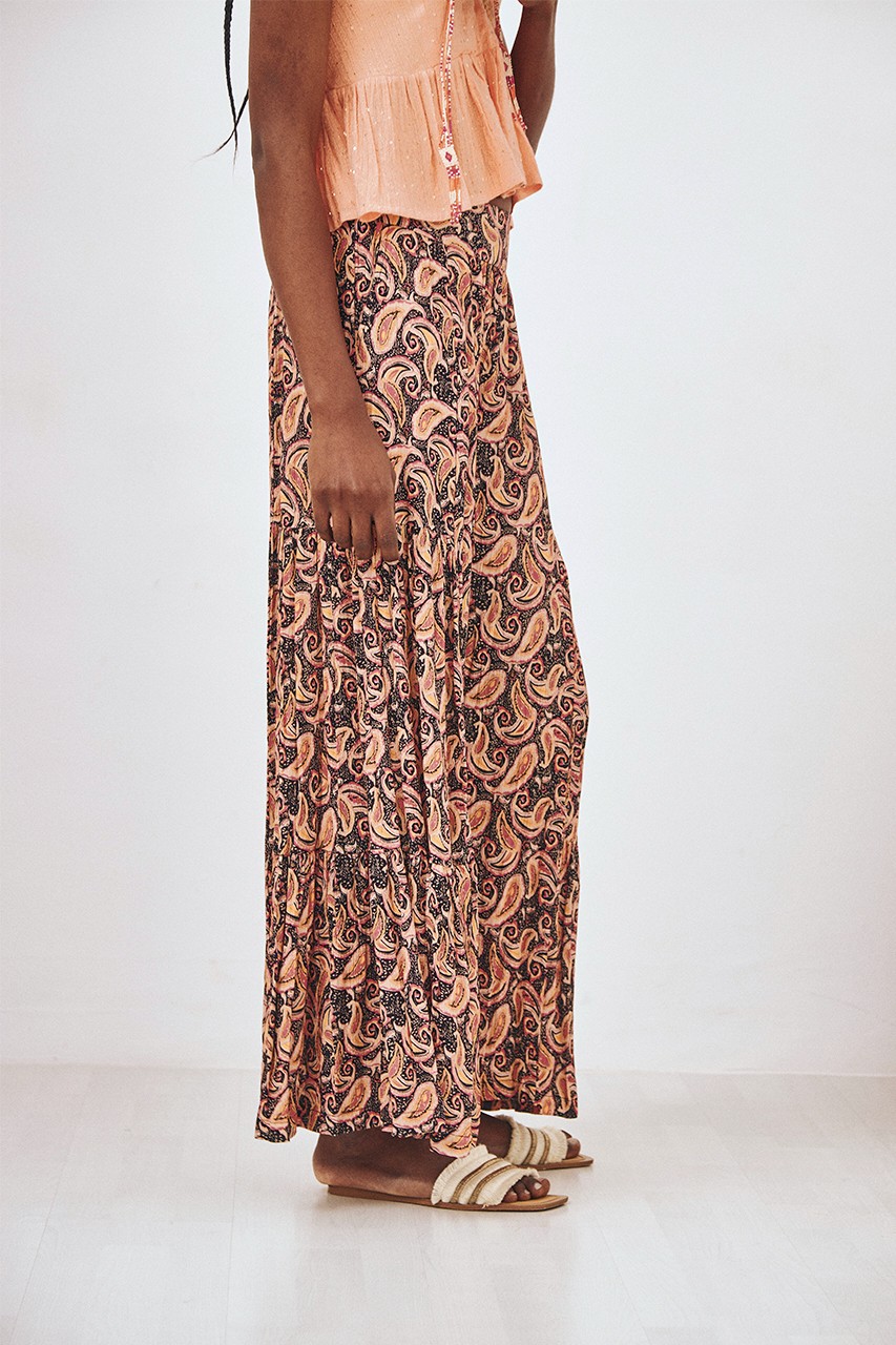 PAISLEY FLOWING PANTS