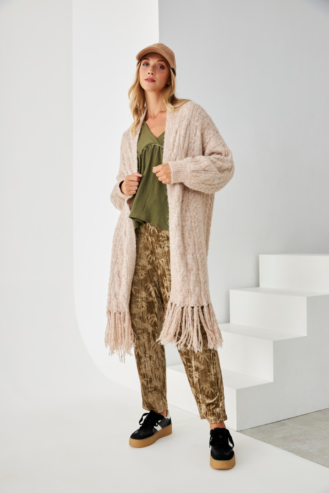 PANTALÓN JOGGING TERCIOPELO PALMERITAS KHAKI 4