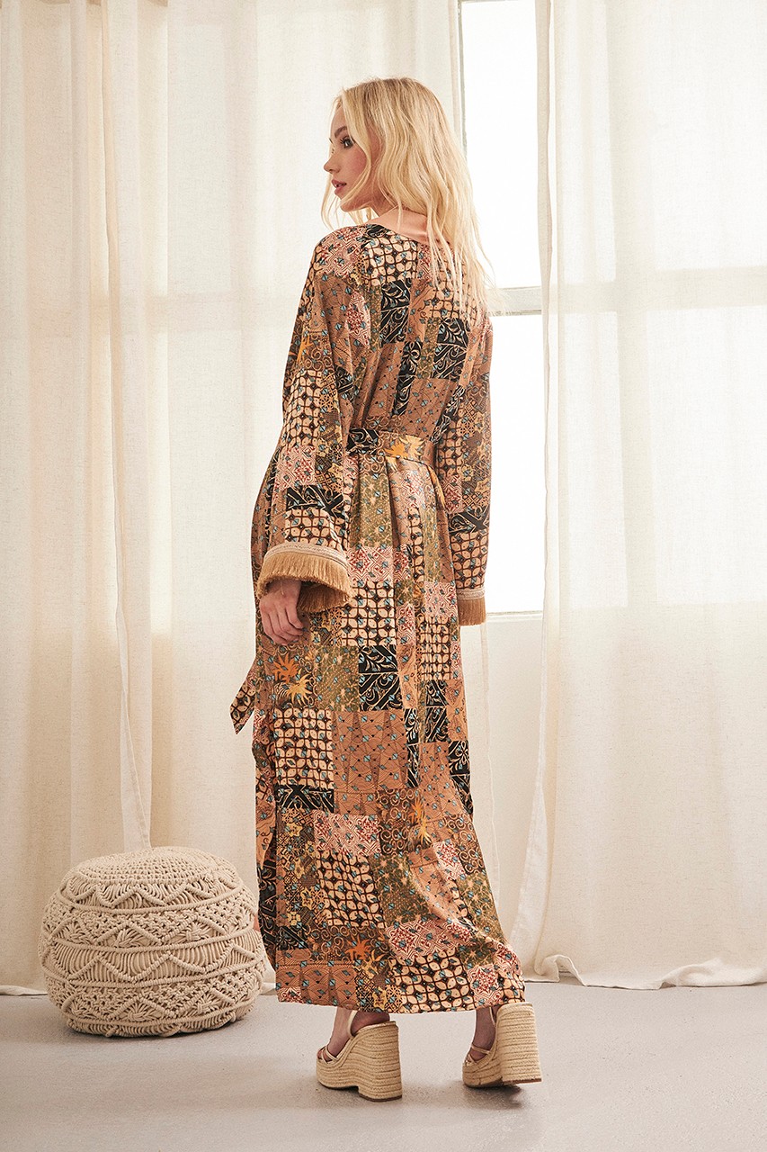 FRINGED PRINTED KIMONO 3