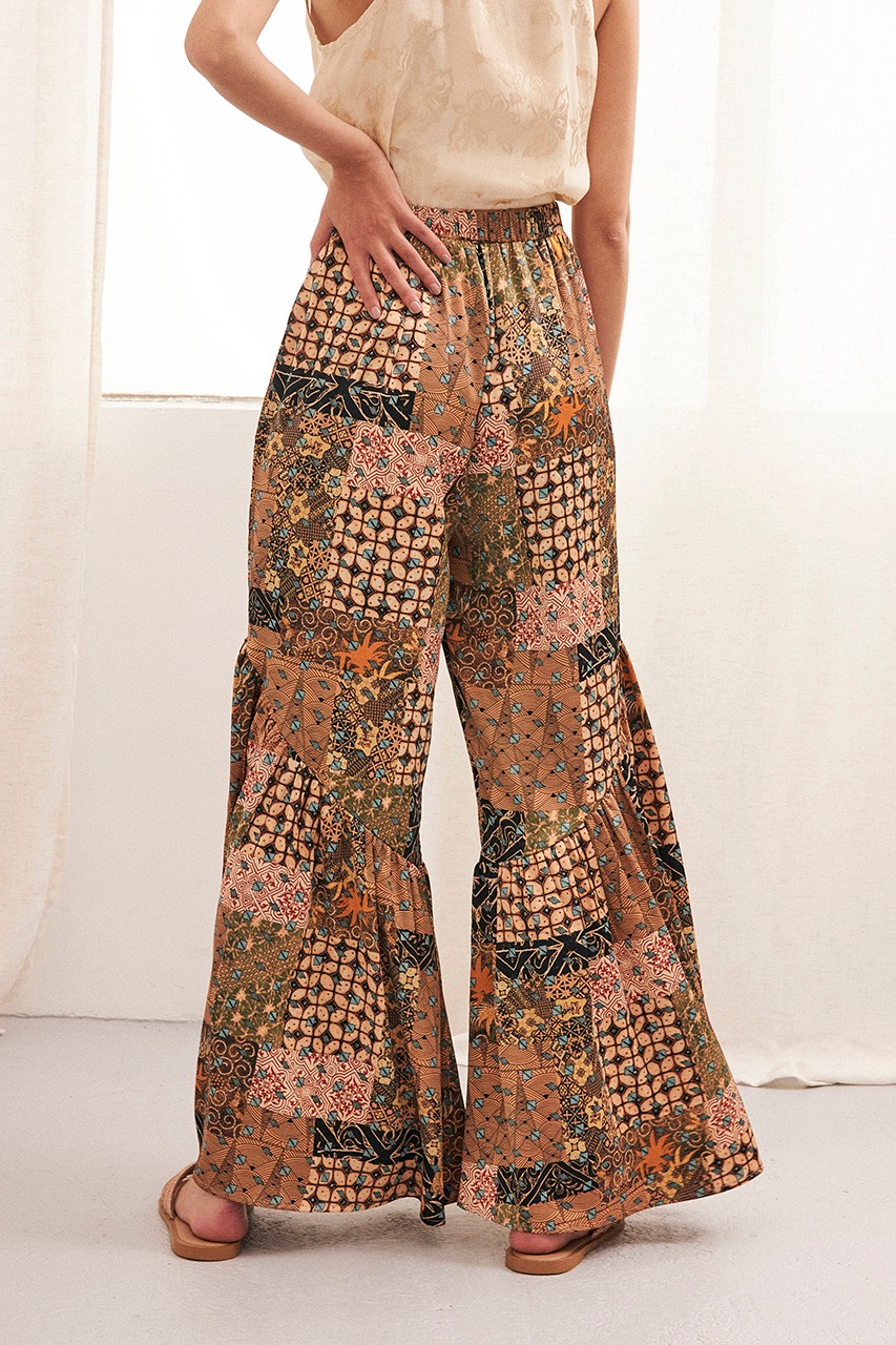 PRINTED FLARED TROUSERS 3