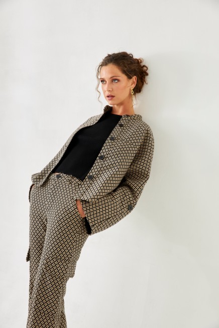 CHAQUETA JACQUARD PUNTO