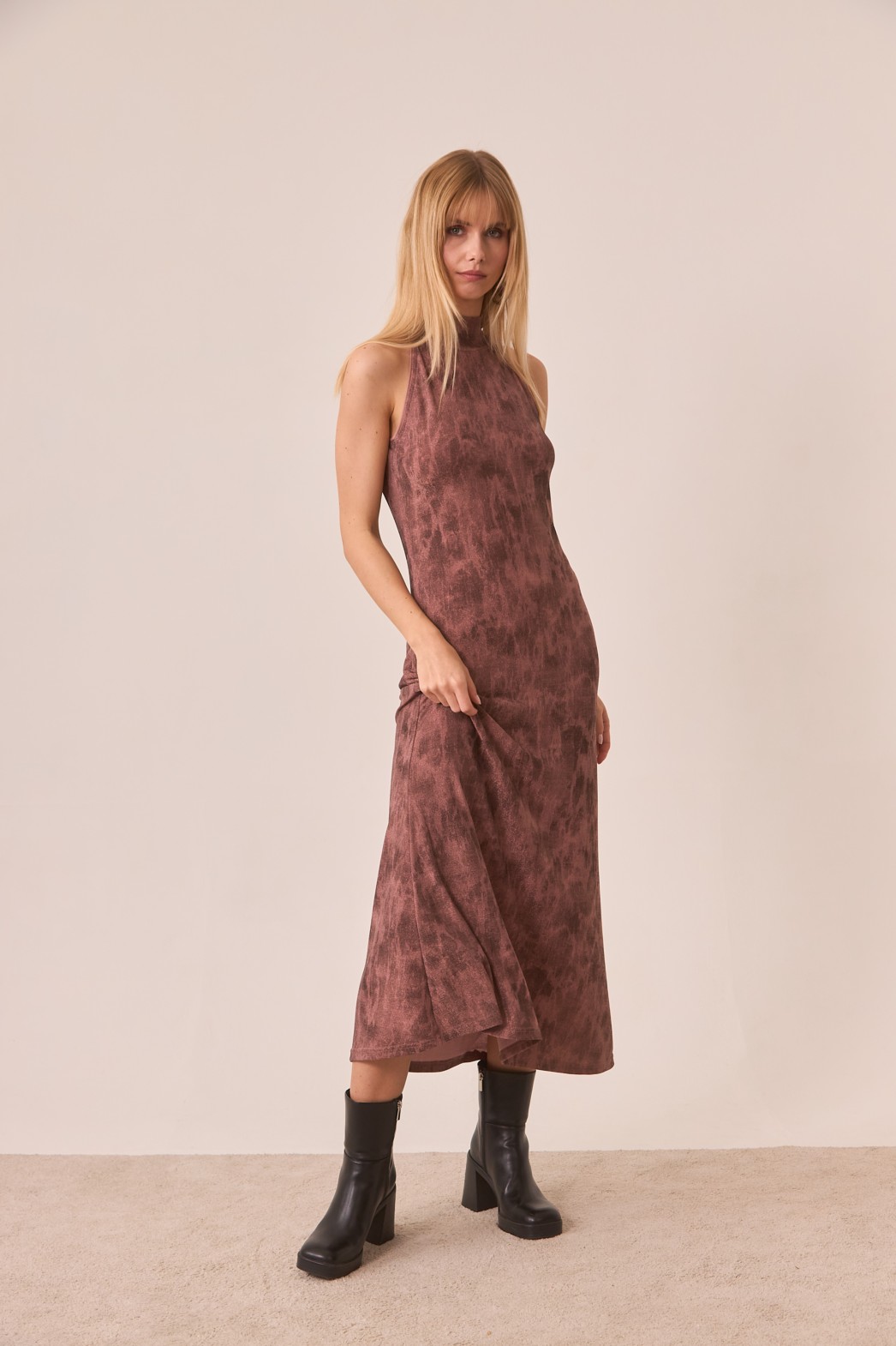VESTIDO HALTER TIE-DYE LÚREX 1