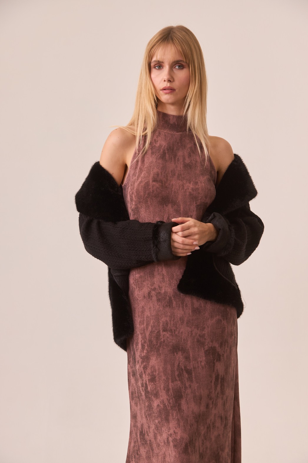 VESTIDO HALTER TIE-DYE LÚREX 4