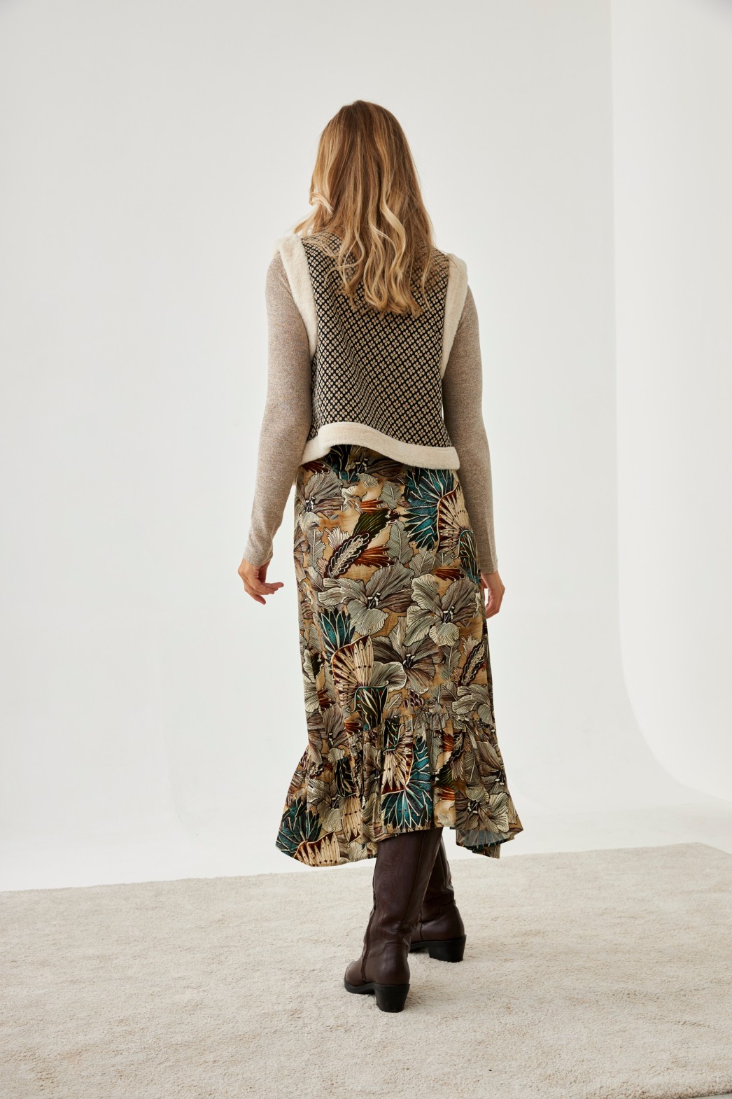 CHALECO JACQUARD PUNTO CON BORREGUITO 2