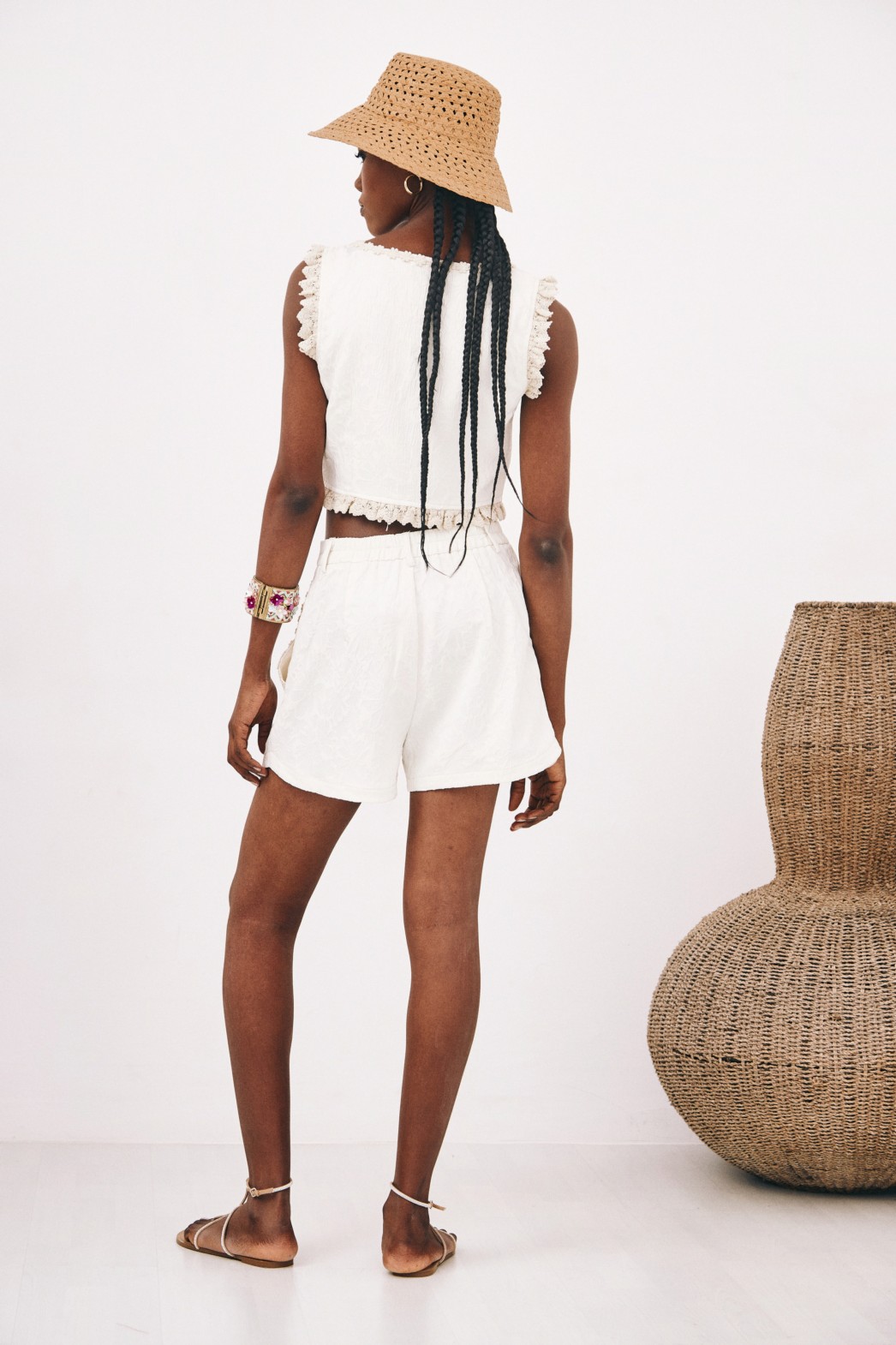 SHORTS JACQUARD BLANCOS 3