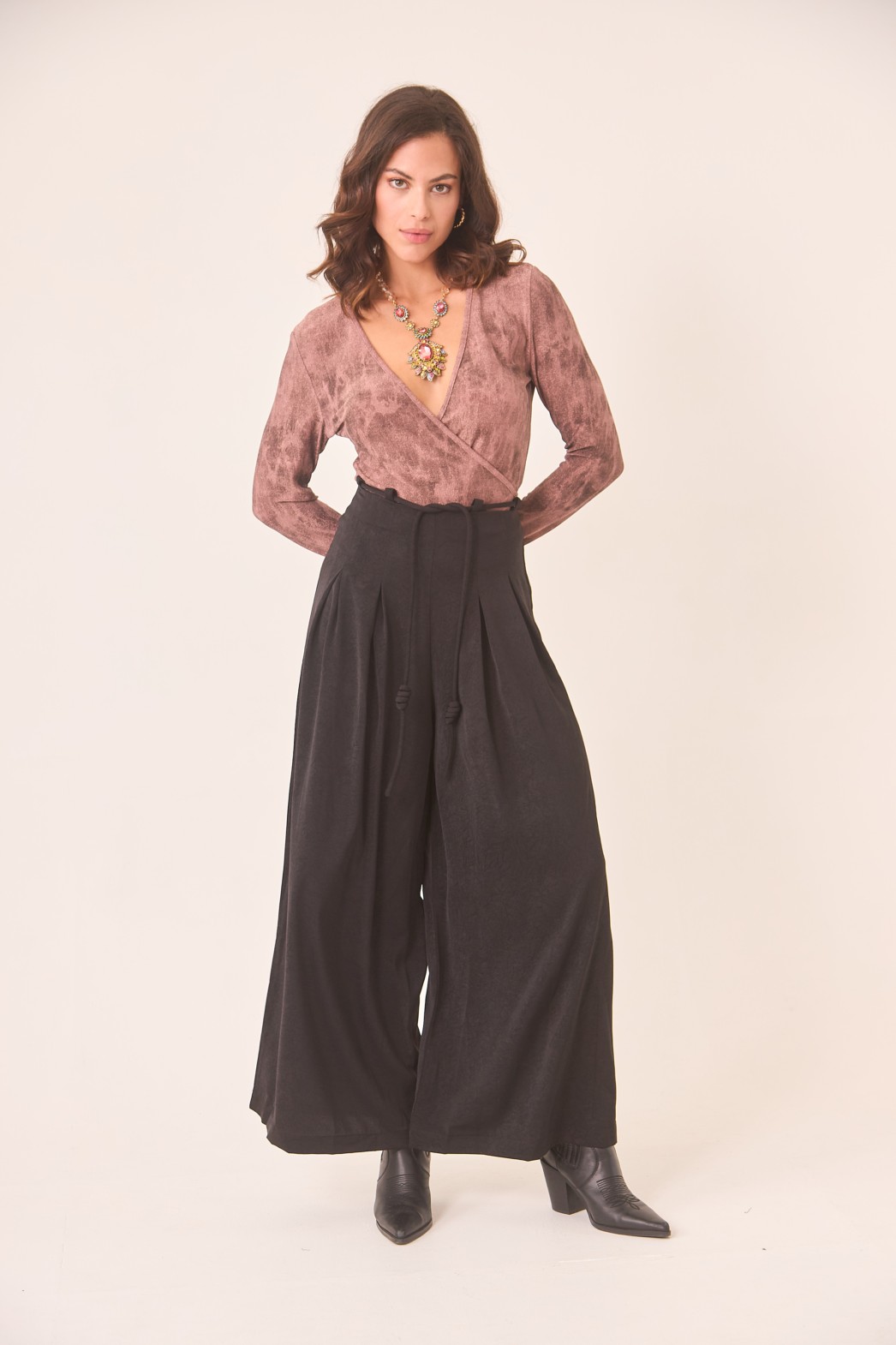 KNOTTED DART PALAZZO PANTS 3