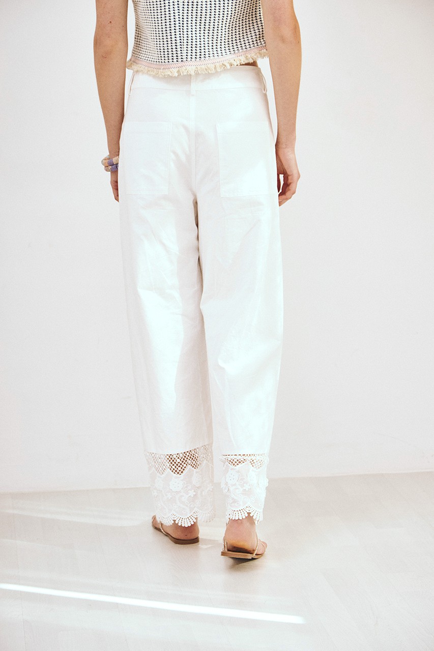 PANTALÓN BAJOS BLONDA