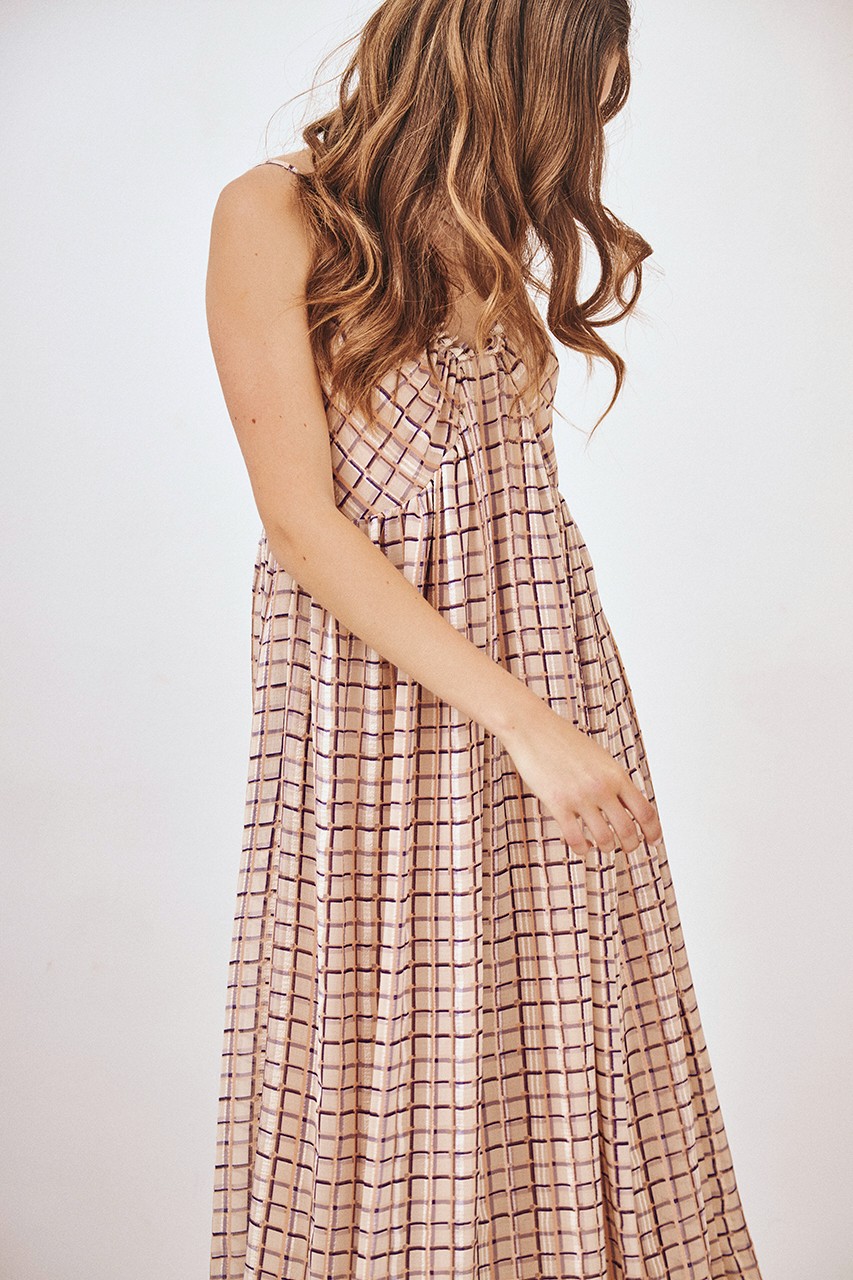 VESTIDO HALTER CUADROS 1