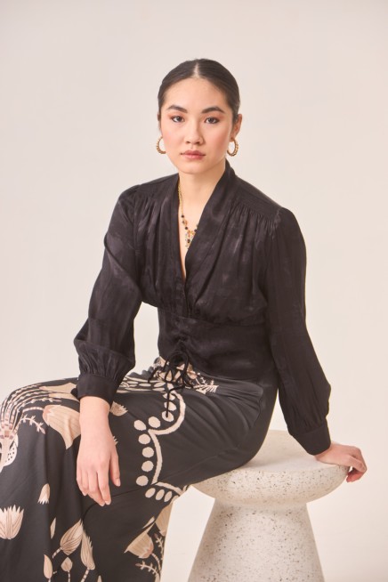 BLUSA EN JACQUARD DE RAYON