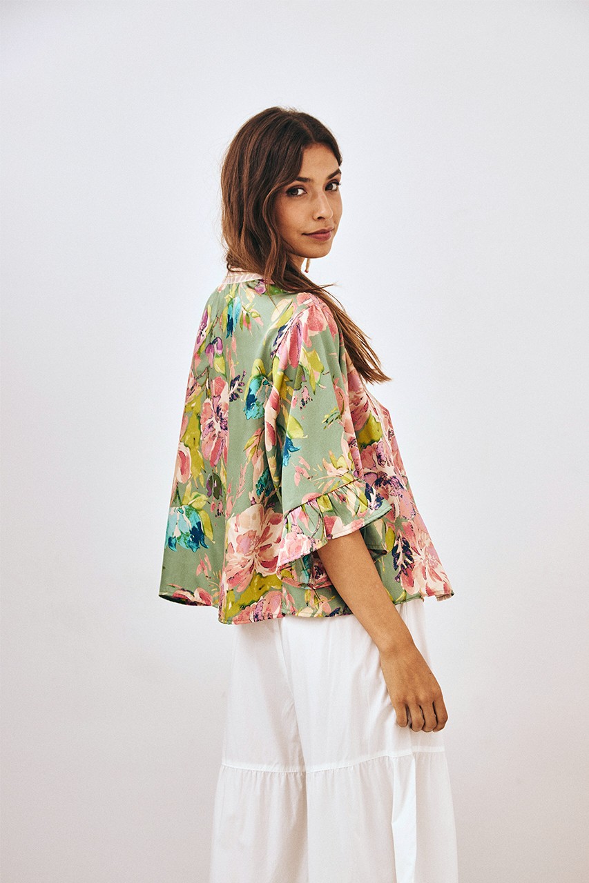 PRINTED KIMONO EMBROIDERED DETAIL 2
