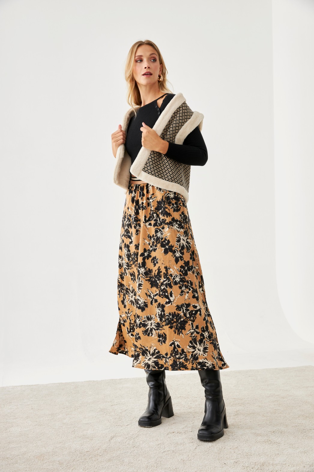 FALDA MIDI FLORAL 2