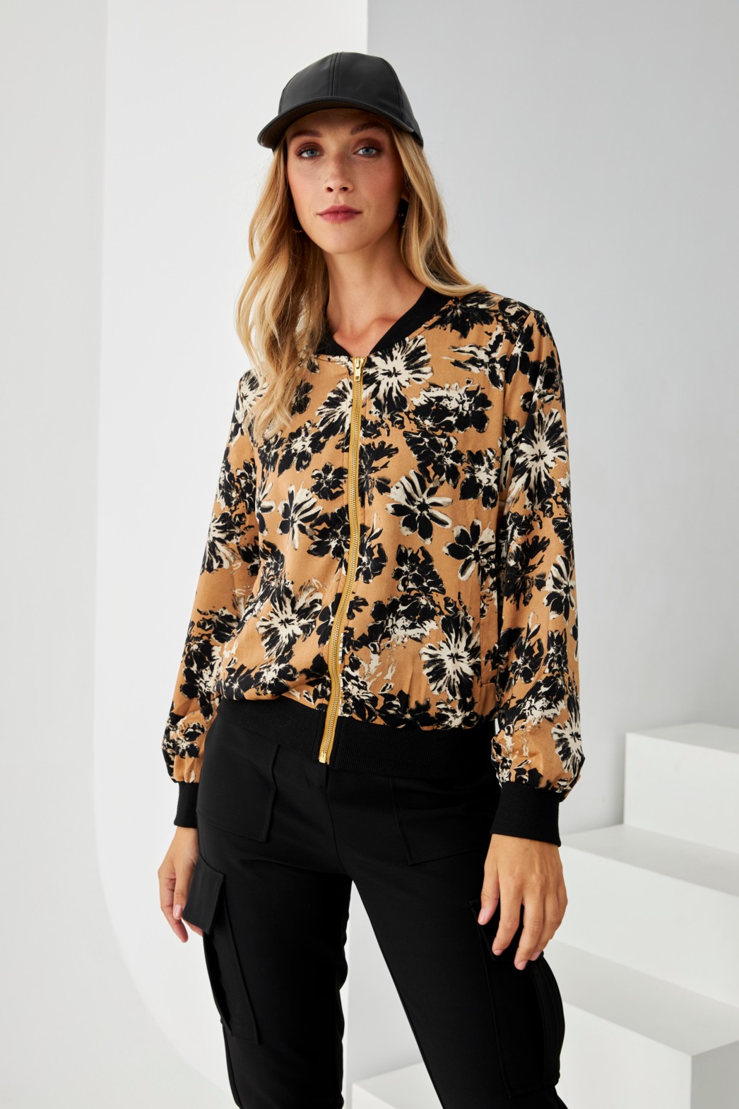 BOMBER JACKET FLORAL PRINT