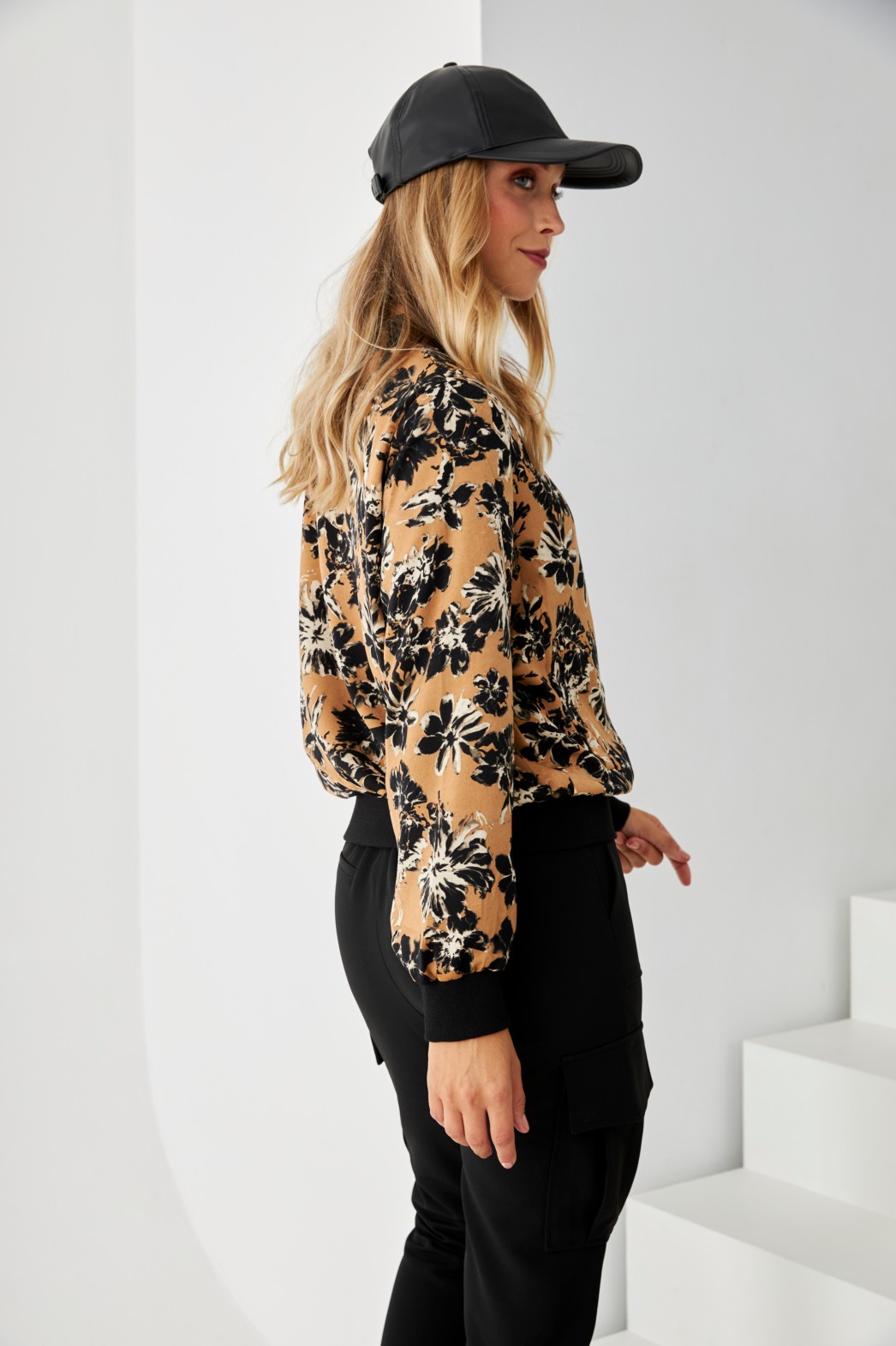 BOMBER JACKET FLORAL PRINT 3