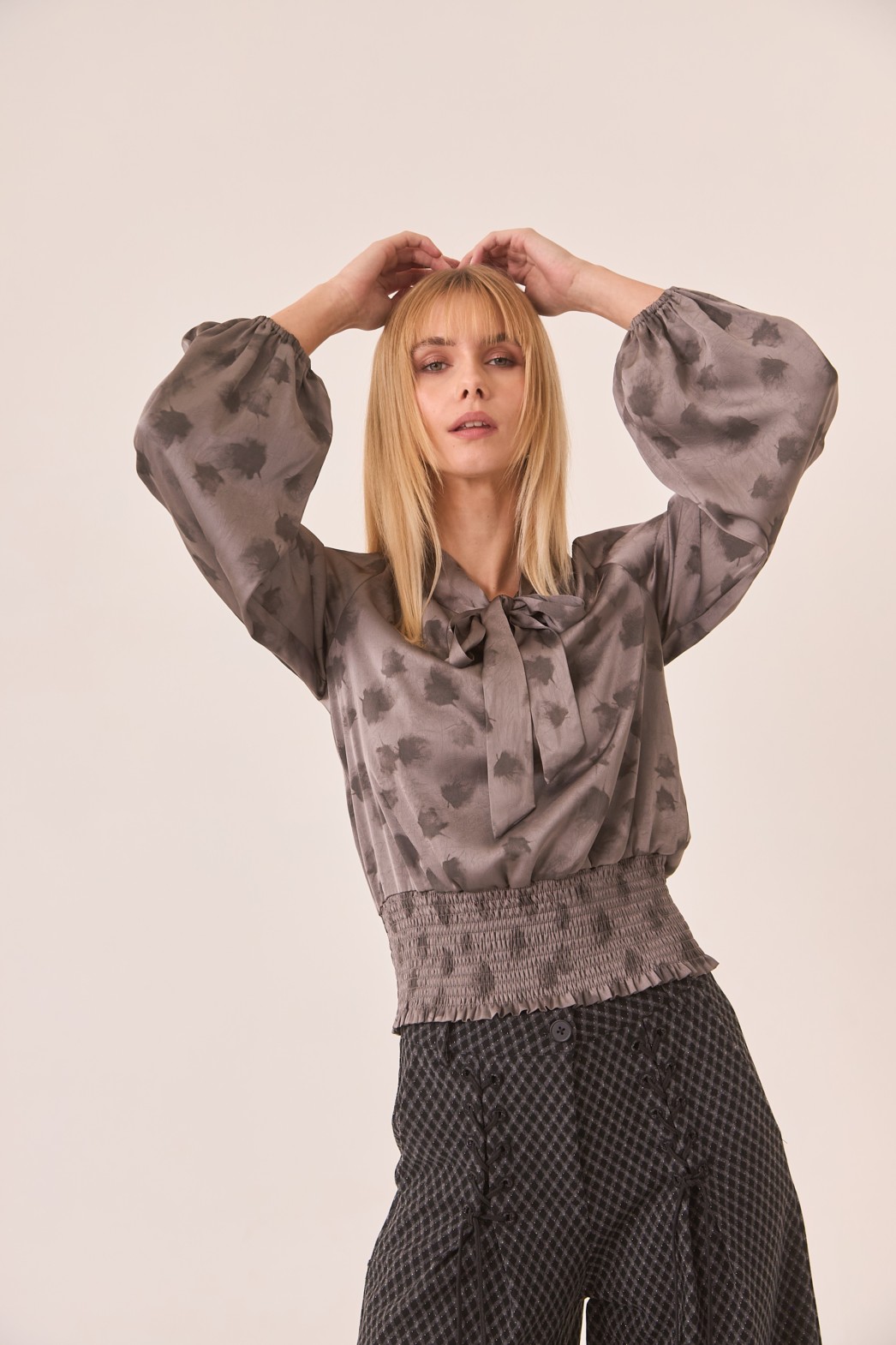 PALAZZO TROUSERS WITH LACEUP DETAIL AND JACQUARD KNITTED FABRIC 5