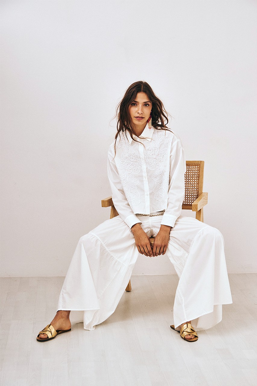 WHITE RUFFLED TROUSERS