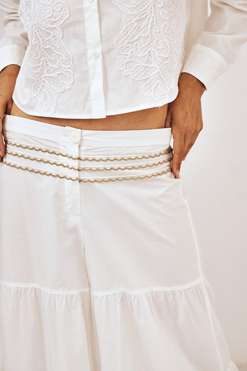 WHITE RUFFLED TROUSERS