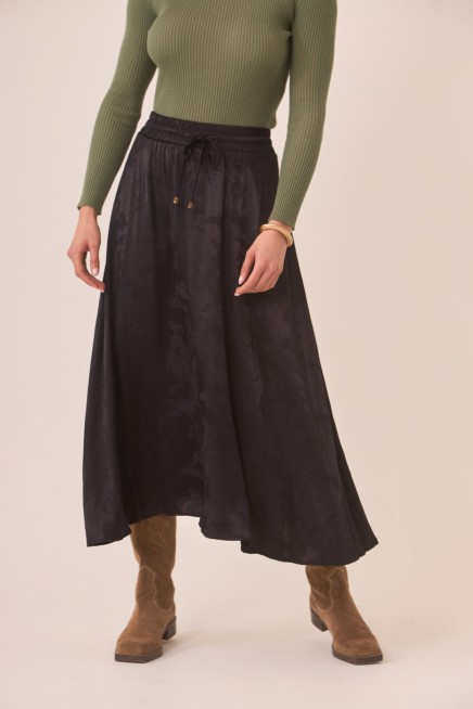 FALDA LARGA CON VUELO EN JACQUARD DE RAYON