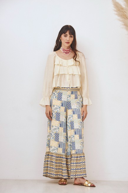 RUFFLERED BUTTONS BLOUSE