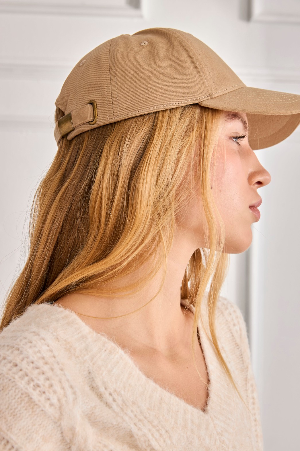 GORRA LOGO BORDADO CAMEL 1