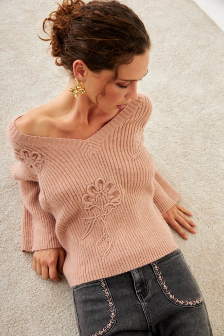 JERSEY PICO CON BORDADO FLORES AL TONO