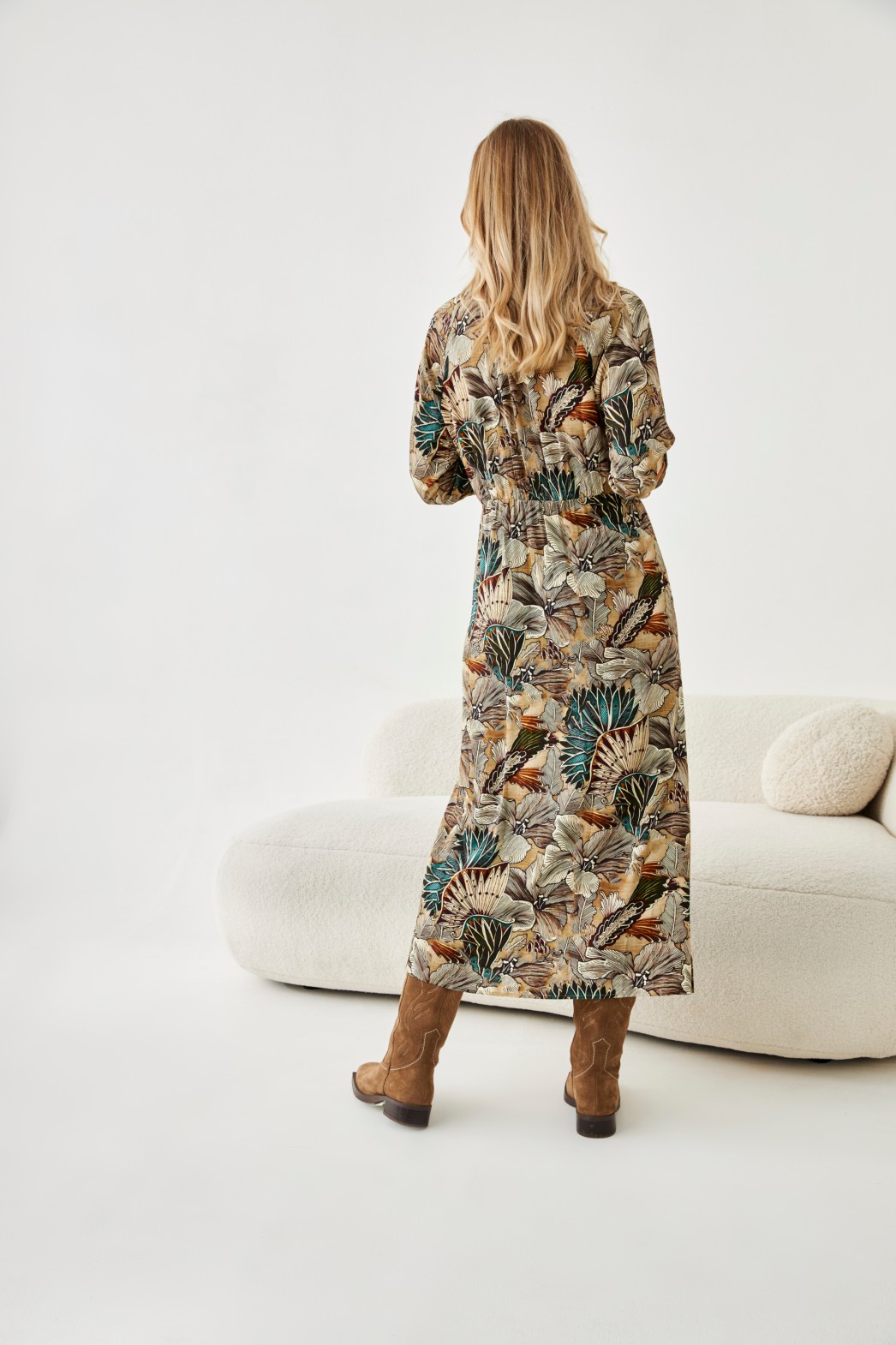 VESTIDO FLORAL RETRO 3