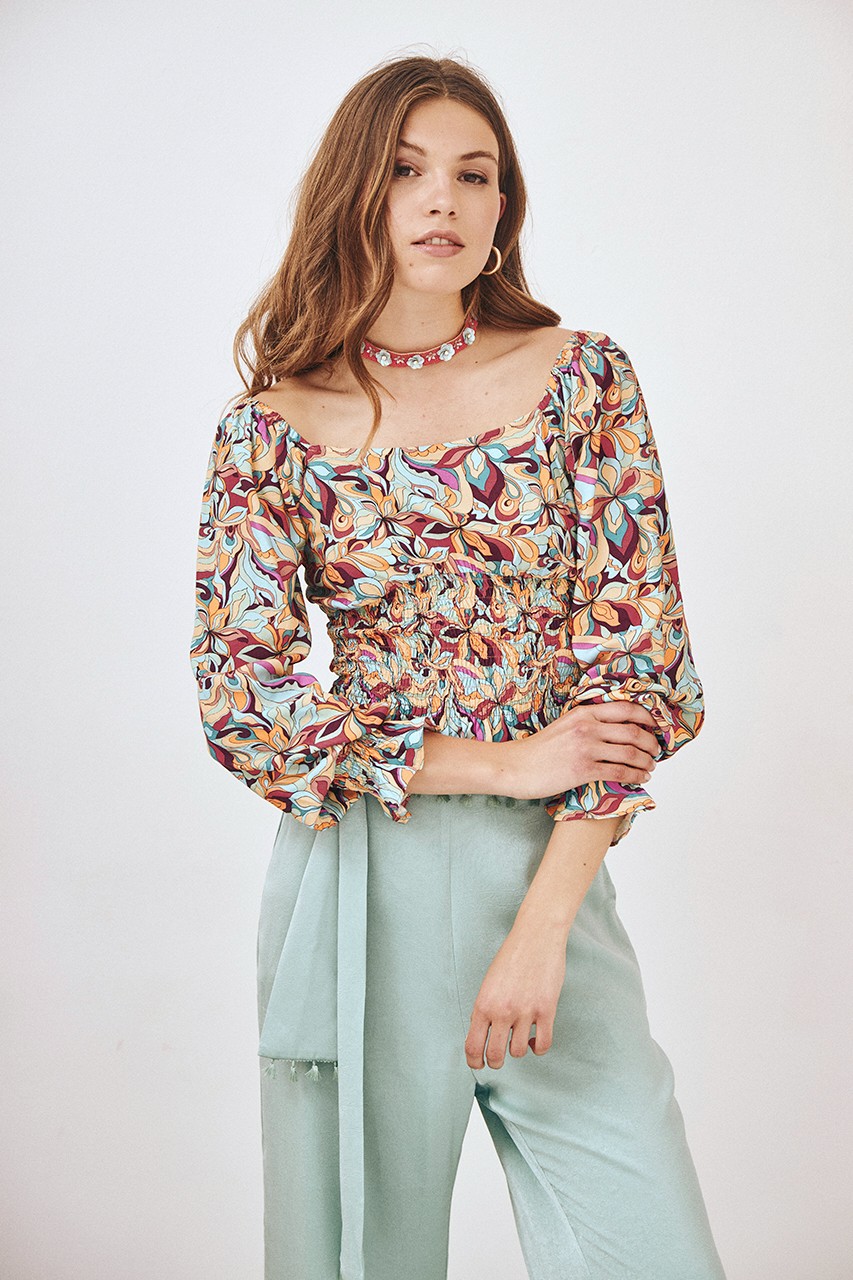 BLUSA RETRO FRUNCIDOS