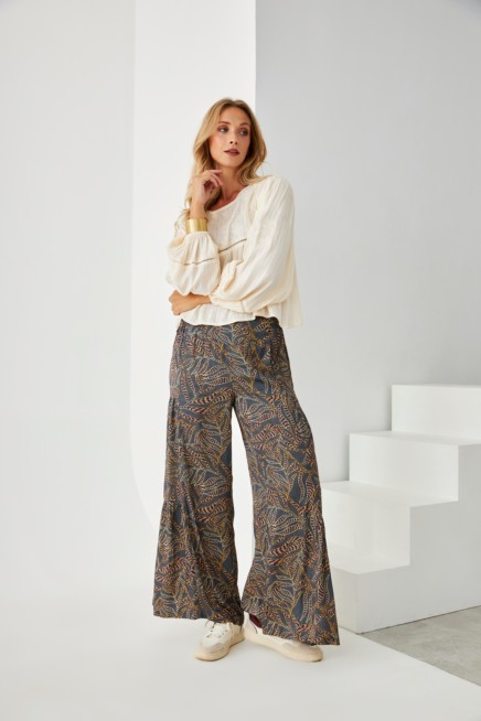 PANTALÓN ANCHO PLANTAS